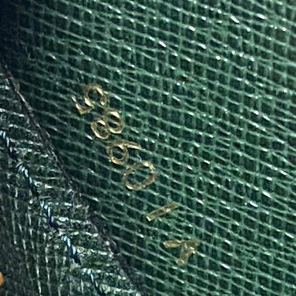 💕💕💕SOLD💕💕💕
🤩🤩🤩ORSAY TAUGA GREEN CLUTCH🤩🤩🤩 - Picture 16 of 16